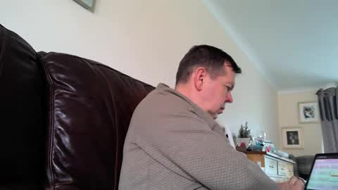 BJ online show from 03/11/25, 10:40