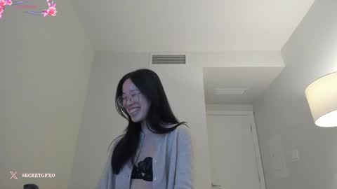 Snapshot of secretgirlfriendxo chatting on 12/14/24, 02:45 Angela online show from 12/14/24, 02:45