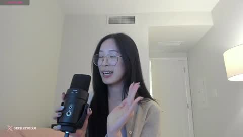 Snapshot of secretgirlfriendxo chatting on 02/05/25, 08:21 Angela online show from 02/05/25, 08:21