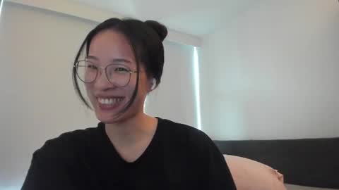 Angela online show from 07/27/26, 10:39