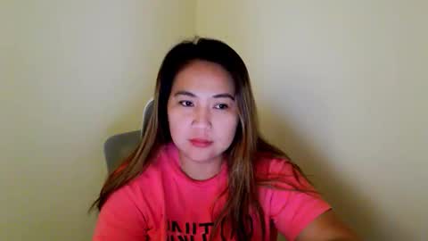 Snapshot of secretlover010101 chatting on 01/22/25, 02:37 MILAN online show from 01/22/25, 02:37