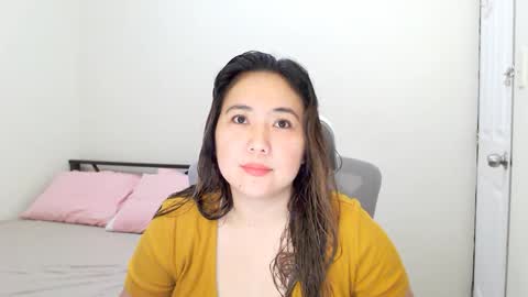 Snapshot of secretlover010101 chatting on 02/17/25, 05:04 MILAN online show from 02/17/25, 05:04