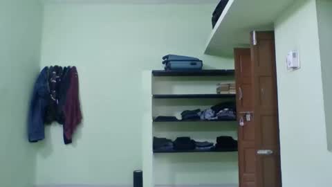 Snapshot of secretly_sensual chatting on 09/13/25, 04:56 secretly_sensual online show from 09/13/25, 04:56