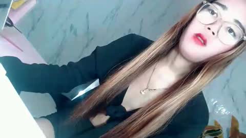 seducing_angela online show from 09/23/25, 12:57