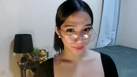 Snapshot of seductive_abia chatting on 05/26/26, 09:00 JUST CALL ME ABIA online show from 05/26/26, 09:00