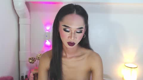 Snapshot of seductive_ashly chatting on 09/17/25, 12:45 ashly online show from 09/17/25, 12:45