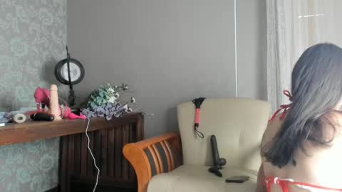 Snapshot of seductive_flower chatting on 12/06/24, 10:27 Mali online show from 12/06/24, 10:27
