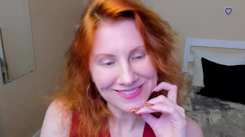 seductive_foxy_ online show from 10/01/25, 03:45