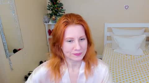 seductive_foxy_ online show from 01/06/26, 10:08