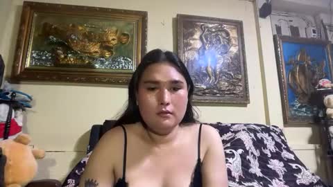 Snapshot of seductive_housewife chatting on 02/22/26, 02:15 seductive_housewife online show from 02/22/26, 02:15