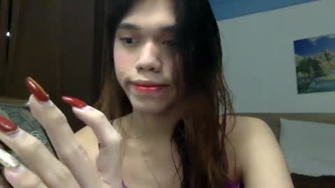 Snapshot of seductive_nessie chatting on 11/22/25, 10:25 seductive_nessie online show from 11/22/25, 10:25