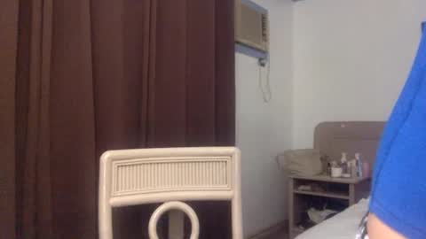 Snapshot of seductive_nessie chatting on 11/27/25, 10:28 seductive_nessie online show from 11/27/25, 10:28