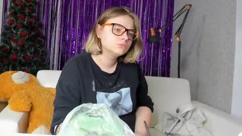 Snapshot of seductive_she_wolf chatting on 01/27/25, 06:52 seductive_she_wolf online show from 01/27/25, 06:52