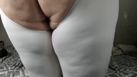 seductive_she_wolf online show from 09/12/25, 02:44