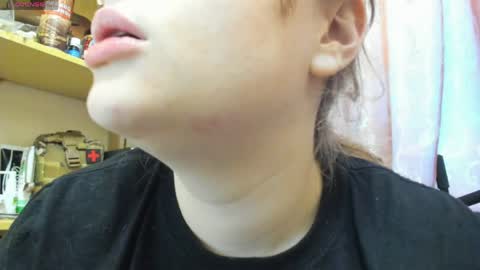 Snapshot of seductive_she_wolf chatting on 05/31/26, 01:25 seductive_she_wolf online show from 05/31/26, 01:25