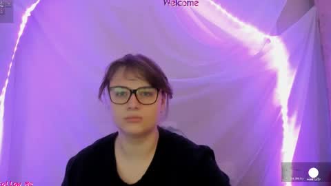 Snapshot of seductive_she_wolf chatting on 06/02/26, 03:03 seductive_she_wolf online show from 06/02/26, 03:03