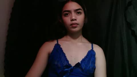 Snapshot of seductive_starlight chatting on 11/24/25, 10:04 Seductive-Starlight online show from 11/24/25, 10:04