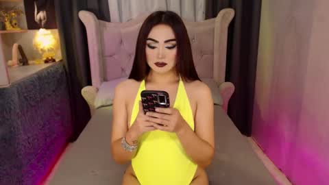 Snapshot of seductiveangelts69 chatting on 03/09/25, 02:21 Angel online show from 03/09/25, 02:21