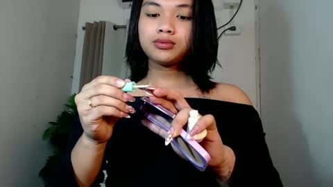 Snapshot of seductivedeluxe69 chatting on 05/25/26, 12:55 Deluxe online show from 05/25/26, 12:55