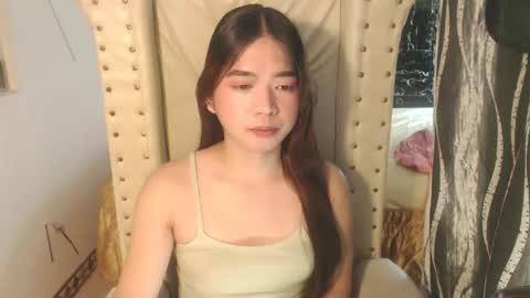 Snapshot of seductivegoddessslut chatting on 10/19/25, 10:10 Ivy online show from 10/19/25, 10:10