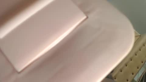Snapshot of seductivegoddessslut chatting on 11/26/25, 09:49 Ivy online show from 11/26/25, 09:49
