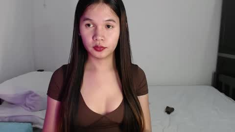 Snapshot of seductivemegoftheworld_ chatting on 01/17/25, 03:11 MEG online show from 01/17/25, 03:11