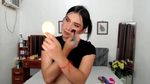 Snapshot of seductivery3 chatting on 07/26/26, 04:14 Lars online show from 07/26/26, 04:14