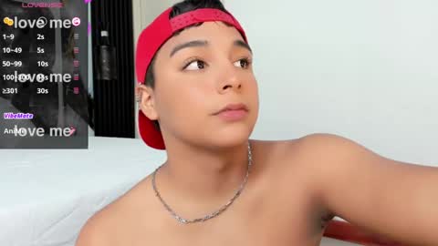 seductivo online show from 02/01/25, 06:21