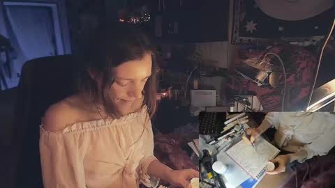 Snapshot of see_ur_smile_ chatting on 12/13/24, 10:23 Lisa online show from 12/13/24, 10:23