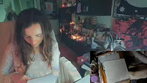 Snapshot of see_ur_smile_ chatting on 12/20/24, 10:11 Lisa online show from 12/20/24, 10:11