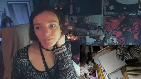 Snapshot of see_ur_smile_ chatting on 12/21/24, 11:02 Lisa online show from 12/21/24, 11:02