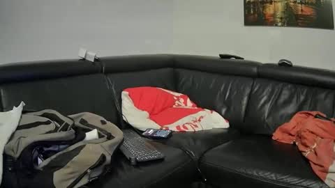 Snapshot of seeebi chatting on 12/22/24, 07:22 Sebastian online show from 12/22/24, 07:22