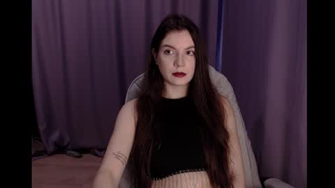 Snapshot of seeemily chatting on 01/06/26, 07:45 Emily online show from 01/06/26, 07:45