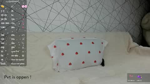 Akira Youri online show from 11/22/25, 03:16