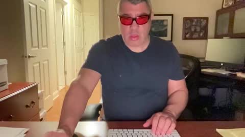 Sub4Mistress online show from 04/18/26, 03:32