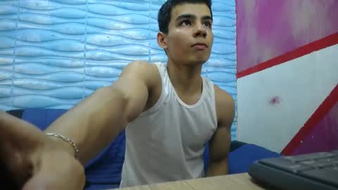 Seigfried online show from 03/03/25, 07:28