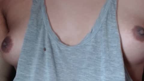 Snapshot of selda_ chatting on 02/23/25, 02:40 Selda online show from 02/23/25, 02:40