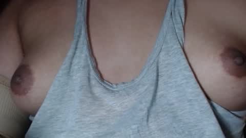 Snapshot of selda_ chatting on 02/24/25, 04:27 Selda online show from 02/24/25, 04:27