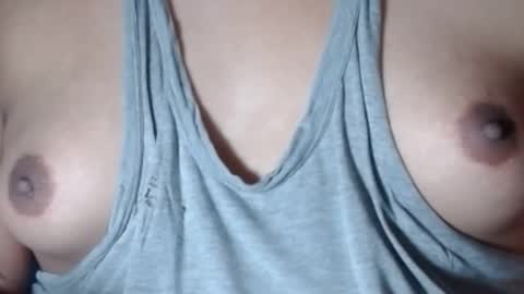 Snapshot of selda_ chatting on 09/15/25, 11:32 Selda online show from 09/15/25, 11:32