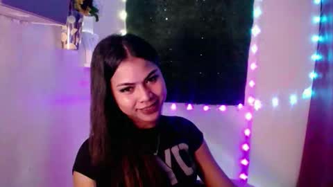 selena_fox2000 online show from 04/21/26, 05:03