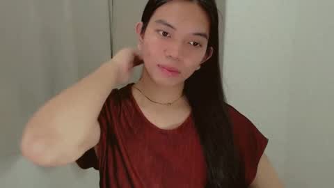 Selena online show from 12/17/24, 06:13