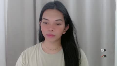 Selena online show from 01/06/25, 08:57