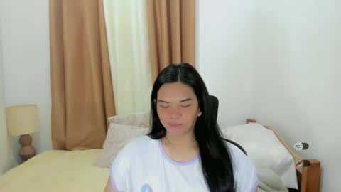 Selena online show from 12/20/25, 07:26