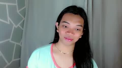 Selena online show from 02/25/26, 01:43