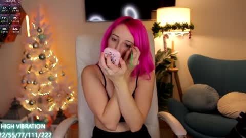 Snapshot of selena_lily chatting on 12/07/24, 06:54 Selena Lily online show from 12/07/24, 06:54