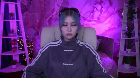 selenairis online show from 03/20/26, 10:47