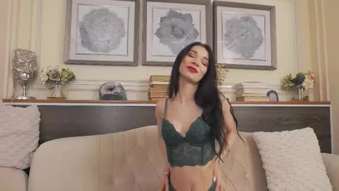 Snapshot of selenajoy_ chatting on 10/14/25, 06:14 selenajoy_ online show from 10/14/25, 06:14