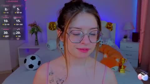 Snapshot of selenamills chatting on 07/01/26, 02:35 selenamills online show from 07/01/26, 02:35
