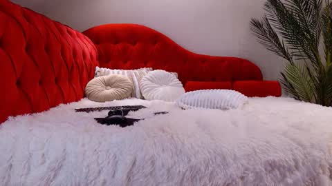 Selena Noir online show from 02/04/26, 05:35