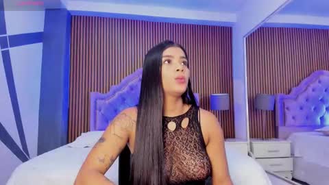 selenastonne online show from 09/12/25, 08:31